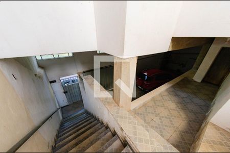 Casa à venda com 360m², 3 quartos e 3 vagas Casa à venda com 360m², 3 quartos e 3 vagasEntrada