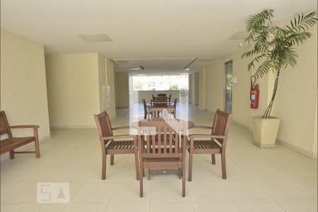 Apartamento à venda com 187m², 4 quartos e 1 vaga Apartamento à venda com 187m², 4 quartos e 1 vagaÁrea comum