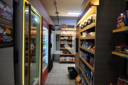 Apartamento à venda com 49m², 2 quartos e 1 vagaMini Market