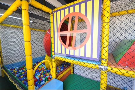 Apartamento à venda com 49m², 2 quartos e 1 vagaÁrea comum - Brinquedão