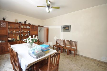 Casa à venda com 153m², 3 quartos e 1 vagaCopa e Cozinha