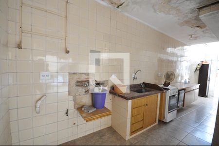 Casa à venda com 153m², 3 quartos e 1 vagaÁrea de Serviço