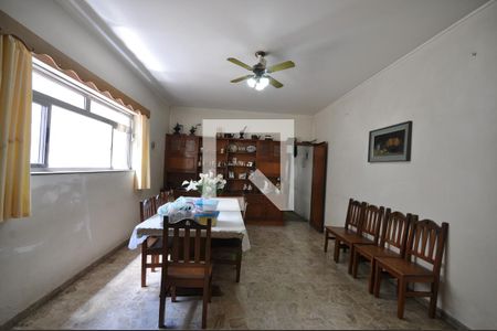 Casa à venda com 153m², 3 quartos e 1 vagaCopa e Cozinha