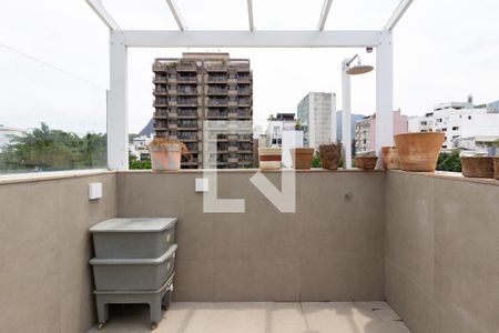 Apartamento à venda com 71m², 2 quartos e sem vagaCobertura