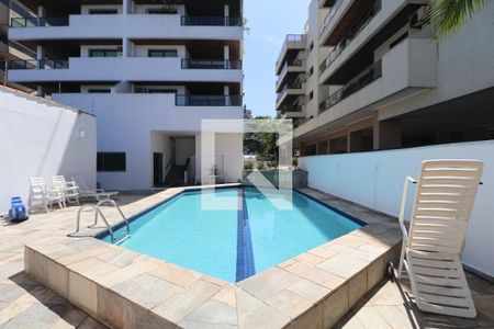 Apartamento para alugar com 425m², 5 quartos e 3 vagas Apartamento para alugar com 425m², 5 quartos e 3 vagasÁrea comum - Piscina