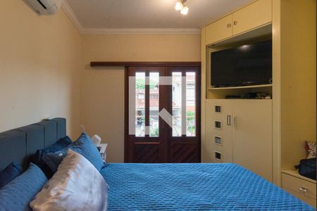 Casa à venda com 300m², 4 quartos e 4 vagas Casa à venda com 300m², 4 quartos e 4 vagasSuíte 1