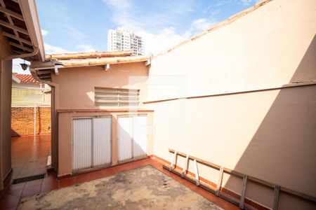 Casa à venda com 152m², 4 quartos e 5 vagasQuintal