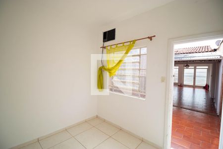 Casa à venda com 152m², 4 quartos e 5 vagasQuarto (edícula)