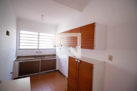 Casa à venda com 152m², 4 quartos e 5 vagasCozinha