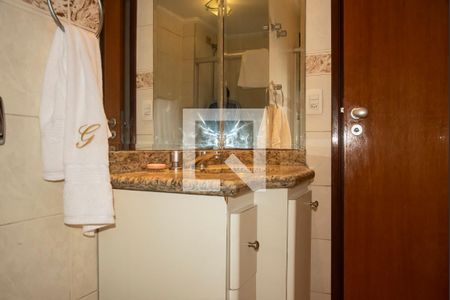 Apartamento para alugar com 128m², 3 quartos e 2 vagas Apartamento para alugar com 128m², 3 quartos e 2 vagasBanheiro