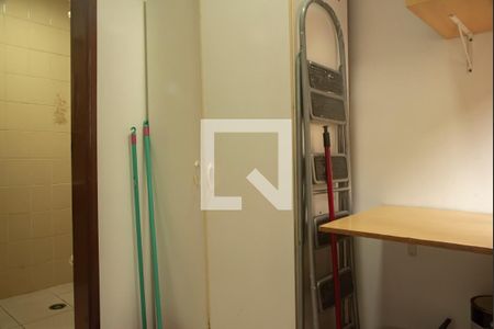 Apartamento para alugar com 128m², 3 quartos e 2 vagas Apartamento para alugar com 128m², 3 quartos e 2 vagasQuarto de Serviço