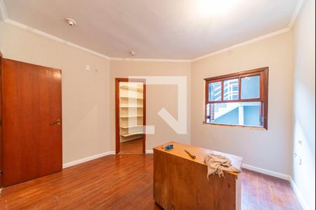 Casa à venda com 300m², 3 quartos e 2 vagasQuarto 3