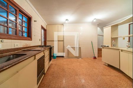 Casa à venda com 300m², 3 quartos e 2 vagasCozinha