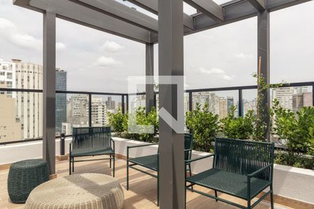 Studio à venda com 27m², 1 quarto e sem vaga Studio à venda com 27m², 1 quarto e sem vagaÁrea comum - Solarium com Jacuzzi