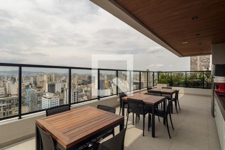 Studio à venda com 27m², 1 quarto e sem vaga Studio à venda com 27m², 1 quarto e sem vagaÁrea comum - Churrasqueira