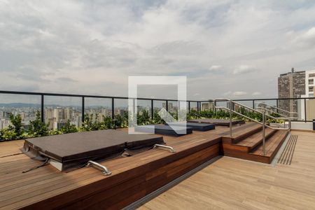 Studio à venda com 27m², 1 quarto e sem vaga Studio à venda com 27m², 1 quarto e sem vagaÁrea comum - Solarium com Jacuzzi