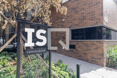 Studio à venda com 27m², 1 quarto e sem vaga Studio à venda com 27m², 1 quarto e sem vagaFachada