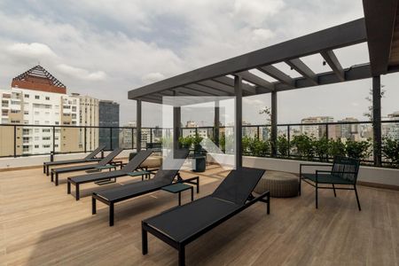 Studio à venda com 27m², 1 quarto e sem vaga Studio à venda com 27m², 1 quarto e sem vagaÁrea comum - Solarium com Jacuzzi