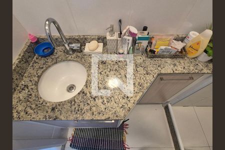 Apartamento à venda com 113m², 3 quartos e 2 vagas Apartamento à venda com 113m², 3 quartos e 2 vagasBanheiro da suíte