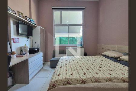 Apartamento à venda com 113m², 3 quartos e 2 vagas Apartamento à venda com 113m², 3 quartos e 2 vagasSuite
