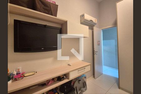 Apartamento à venda com 113m², 3 quartos e 2 vagas Apartamento à venda com 113m², 3 quartos e 2 vagasQuarto 2