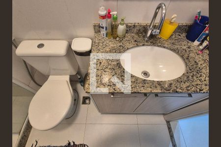 Apartamento à venda com 113m², 3 quartos e 2 vagas Apartamento à venda com 113m², 3 quartos e 2 vagasBanheiro social