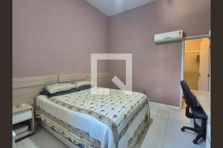 Apartamento à venda com 113m², 3 quartos e 2 vagas Apartamento à venda com 113m², 3 quartos e 2 vagasSuite