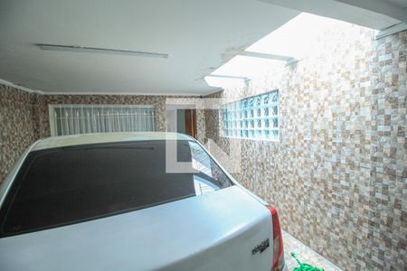 Casa à venda com 300m², 3 quartos e 2 vagasGaragem