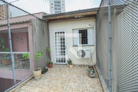Casa à venda com 300m², 3 quartos e 2 vagasCobertura