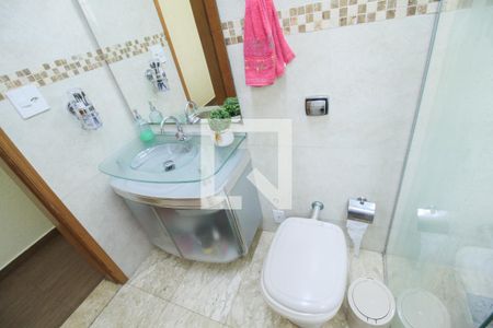 Casa à venda com 300m², 3 quartos e 2 vagasBanheiro