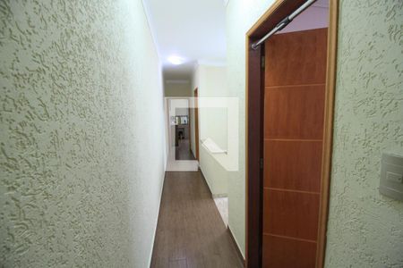 Casa à venda com 300m², 3 quartos e 2 vagasCorredor