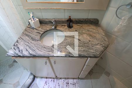 Casa à venda com 245m², 3 quartos e 4 vagasBanheiro