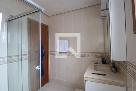 Casa à venda com 245m², 3 quartos e 4 vagasBanheiro da Suíte