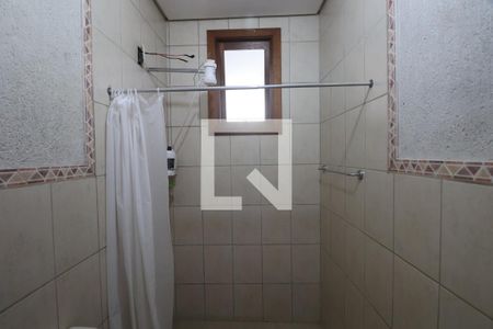 Casa à venda com 245m², 3 quartos e 4 vagasBanheiro de serviço