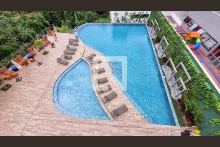 Apartamento à venda com 120m², 4 quartos e 3 vagasÁrea comum - Piscina