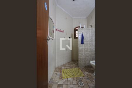 Casa à venda com 405m², 5 quartos e 4 vagas Casa à venda com 405m², 5 quartos e 4 vagasBanheiro Social