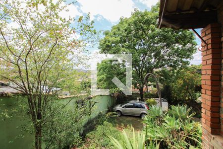 Casa à venda com 405m², 5 quartos e 4 vagas Casa à venda com 405m², 5 quartos e 4 vagasOutros