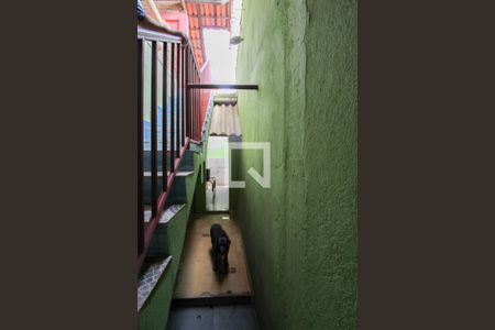 Casa à venda com 405m², 5 quartos e 4 vagas Casa à venda com 405m², 5 quartos e 4 vagasCorredor