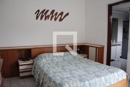 Casa à venda com 182m², 3 quartos e 2 vagasSuite