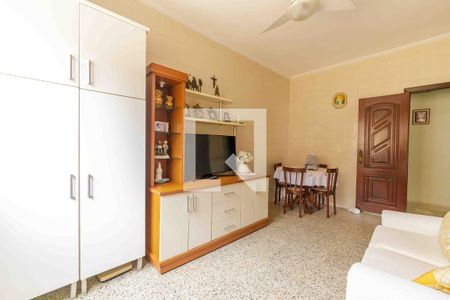 Casa de condomínio à venda com 335m², 5 quartos e 5 vagas Casa de condomínio à venda com 335m², 5 quartos e 5 vagasSala Privativa