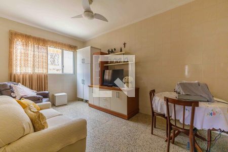 Casa de condomínio à venda com 335m², 5 quartos e 5 vagas Casa de condomínio à venda com 335m², 5 quartos e 5 vagasSala Privativa