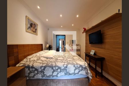 Casa à venda com 230m², 2 quartos e 2 vagas Casa à venda com 230m², 2 quartos e 2 vagasQuarto 2