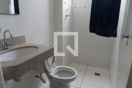 Banheiro de apartamento para alugar com 2 quartos, 50m² em São Gonçalo, Contagem
