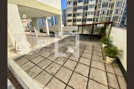 Apartamento à venda com 60m², 1 quarto e 1 vaga