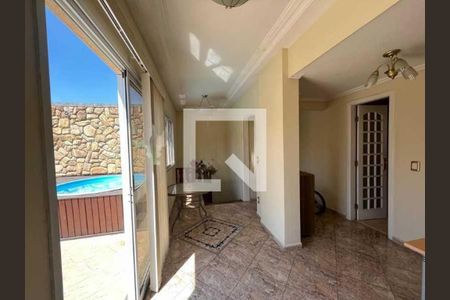 Apartamento à venda com 160m², 3 quartos e 2 vagas