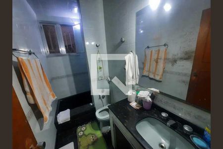 Casa de condomínio à venda com 321m², 4 quartos e 3 vagas