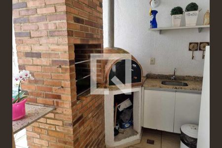 Casa de condomínio à venda com 182m², 5 quartos e 2 vagas