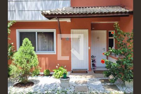 Casa de condomínio à venda com 182m², 5 quartos e 2 vagas