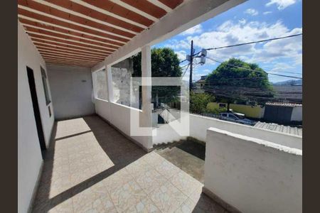 Casa à venda com 262m², 2 quartos e 3 vagas