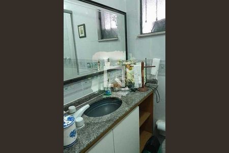 Casa de condomínio à venda com 359m², 4 quartos e 6 vagas